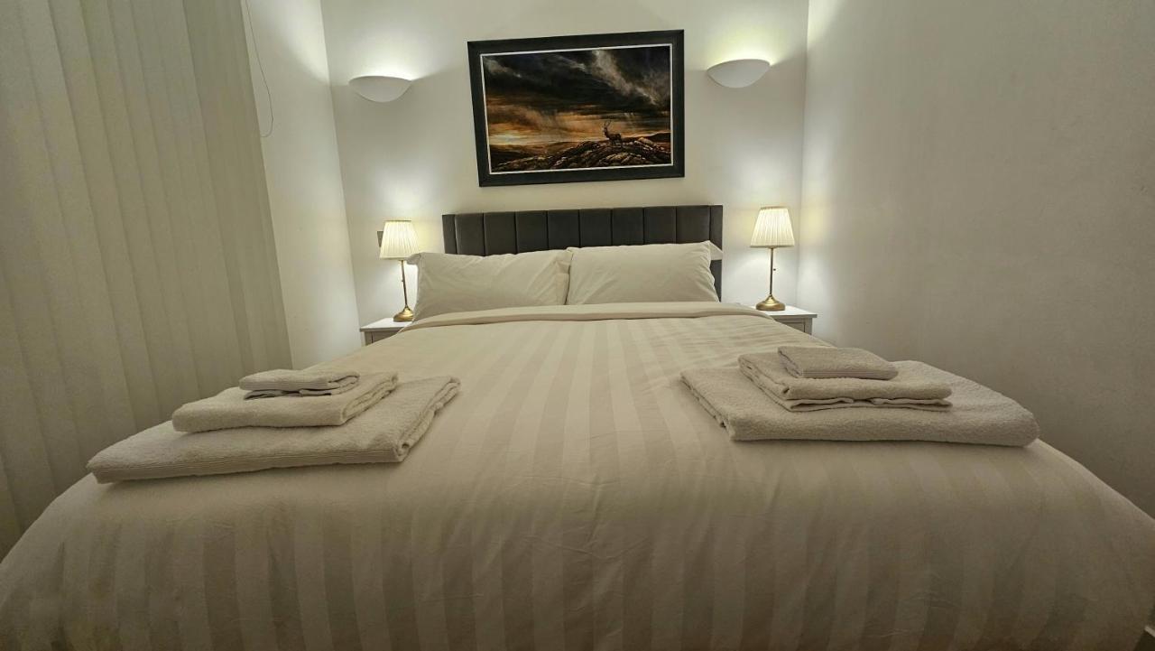 Luxury Apartment In Canary Wharf Londra Exterior foto